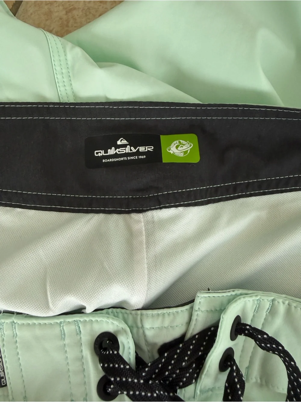 Quiksilver Men’s Minty Teal Green Board Shorts with Black Drawstring